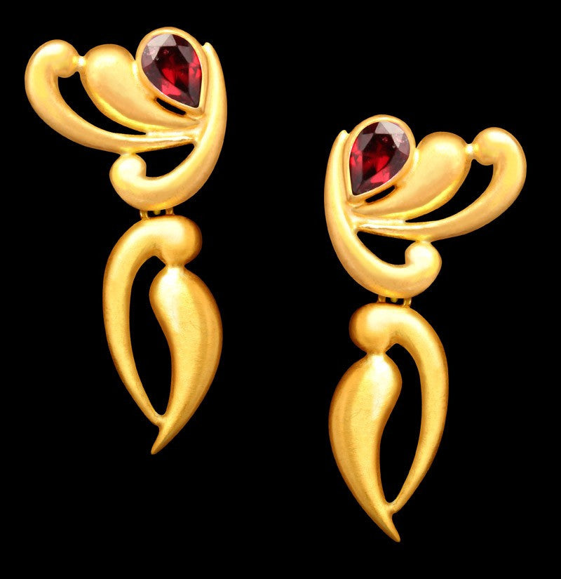 Brinco Ouro Amarelo Fosco Granada Larus